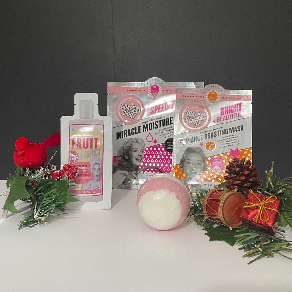***SOAP & GLORY*** Gift set** #12